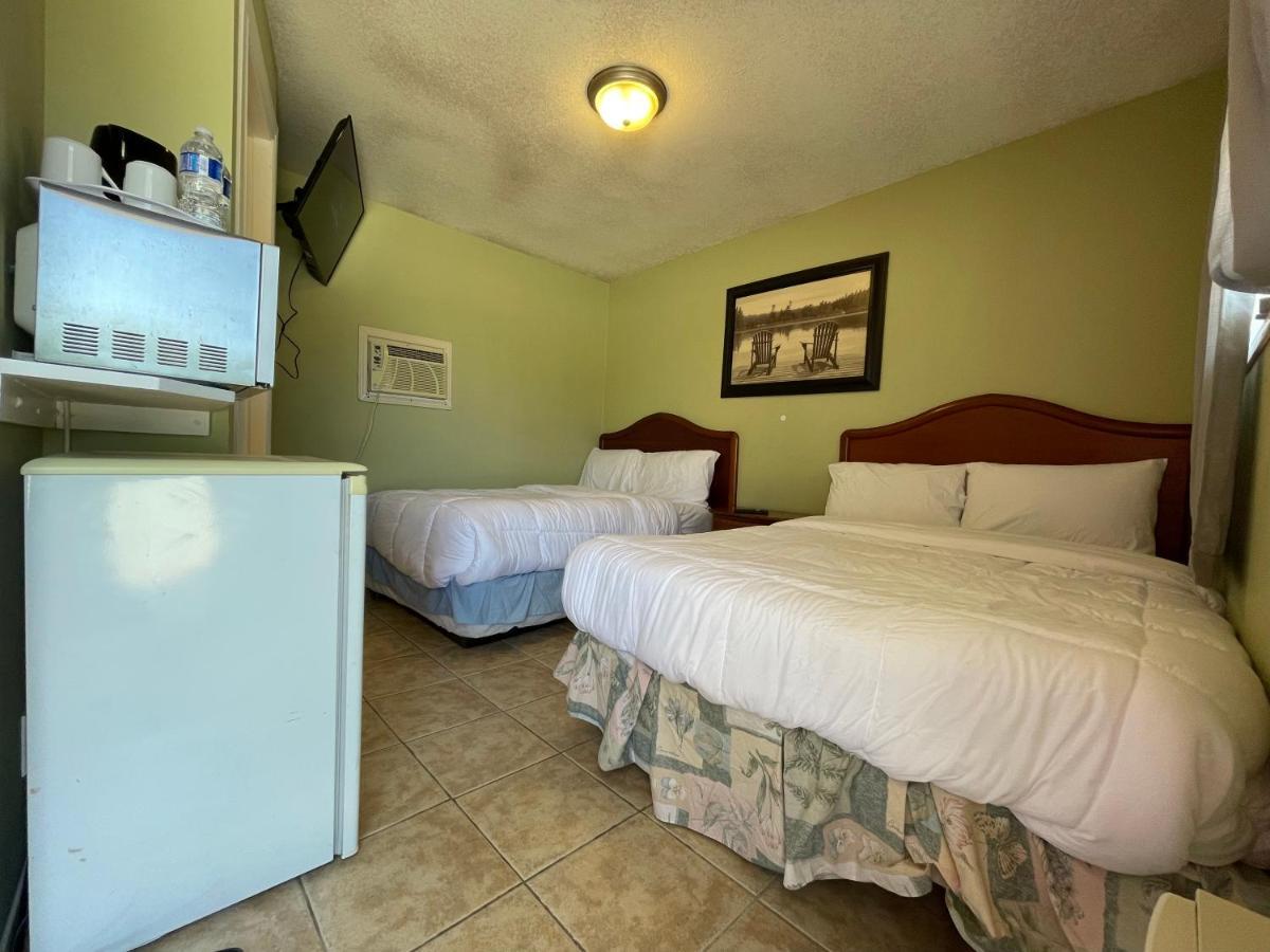 Sunny Motel Port Elgin Exterior photo
